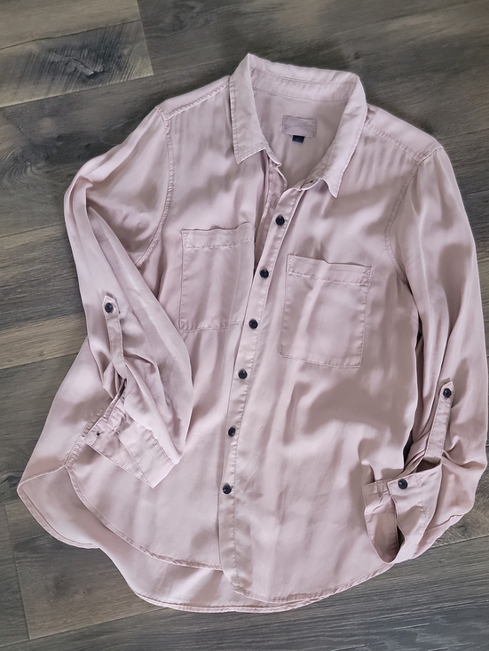 Universal Thread Tops - Universal Thread Light Blush Collared Button-Up Shirt with Roll Up Sleeves